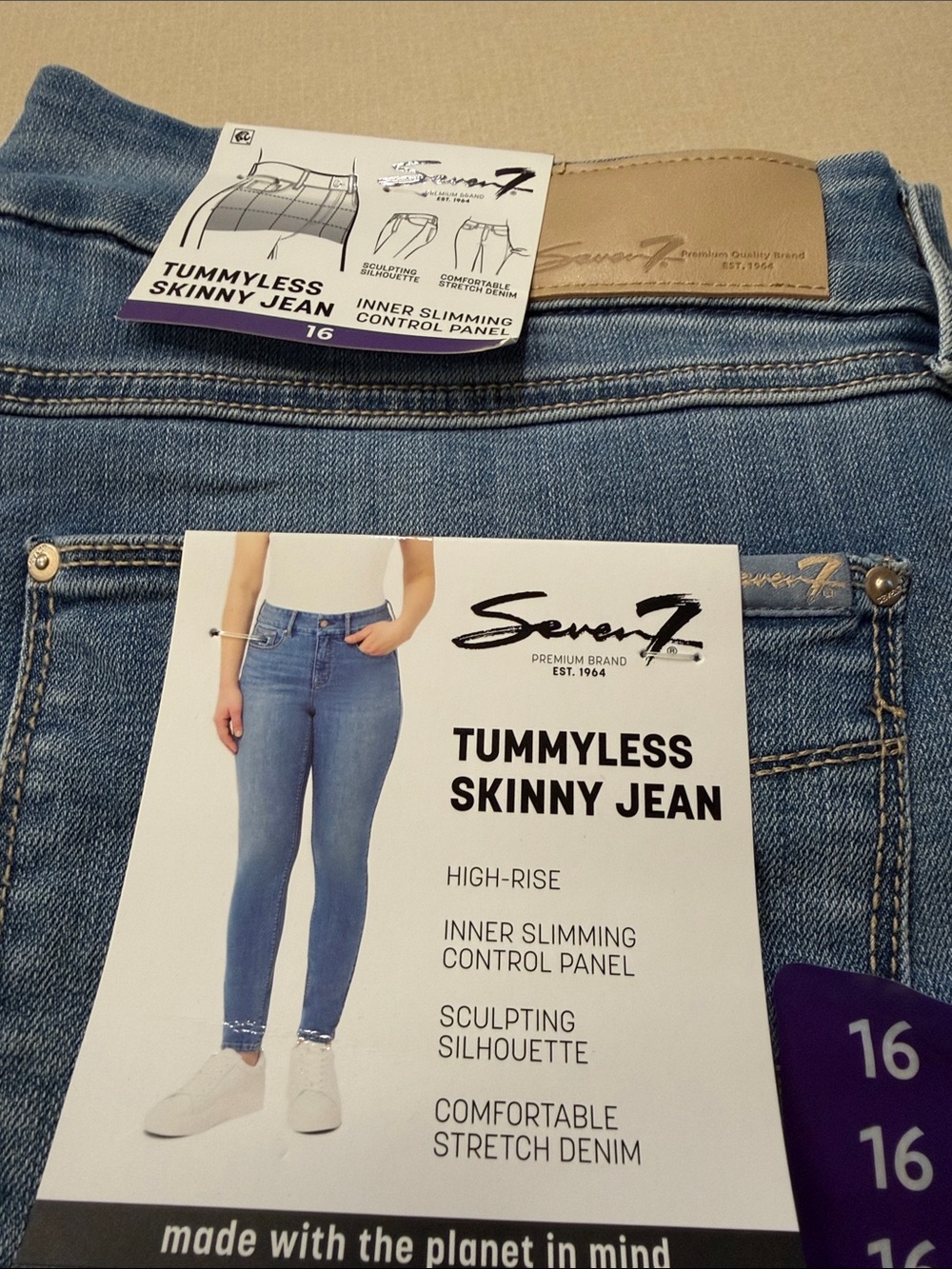 NWT Skinny Tummyless Women’s  Jeans in Light Blue - Size 16 - Picture 3 of 5